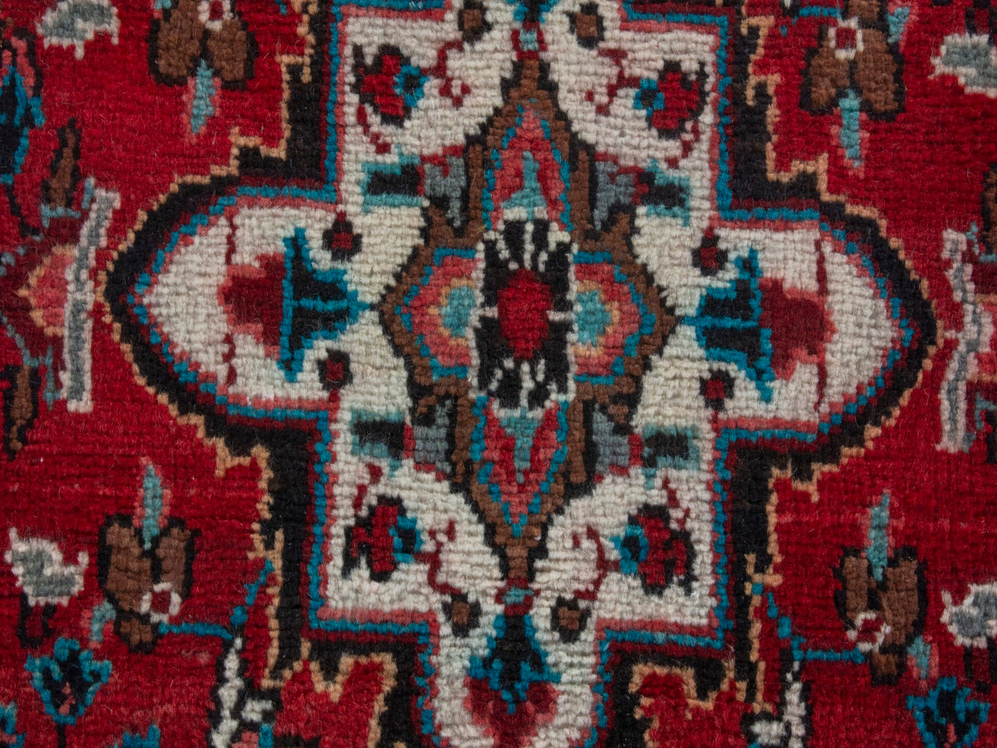 CAN_4378 - 2'6" x 8'6"