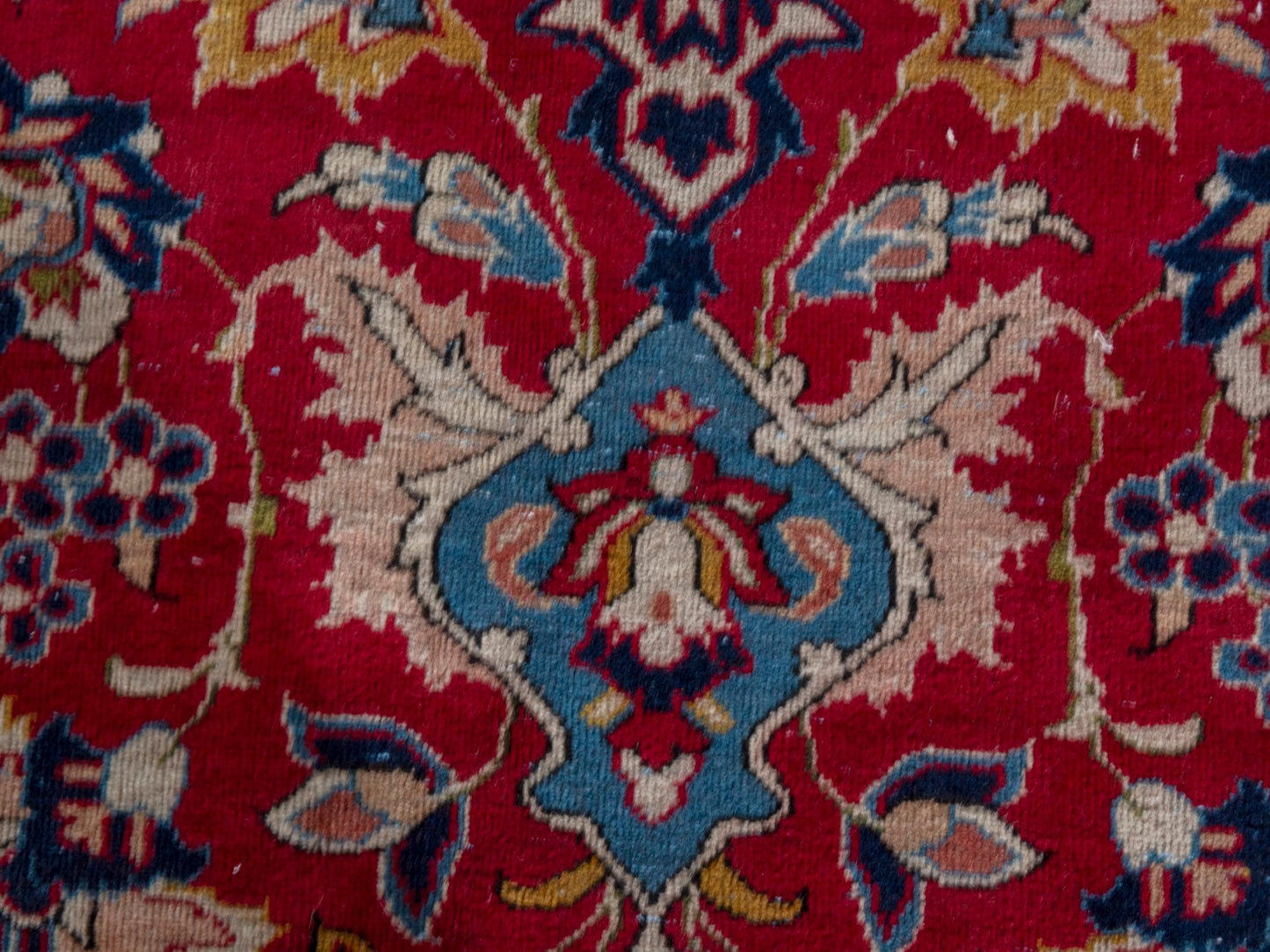 CAN_4382 - 8'4" x 11'10"