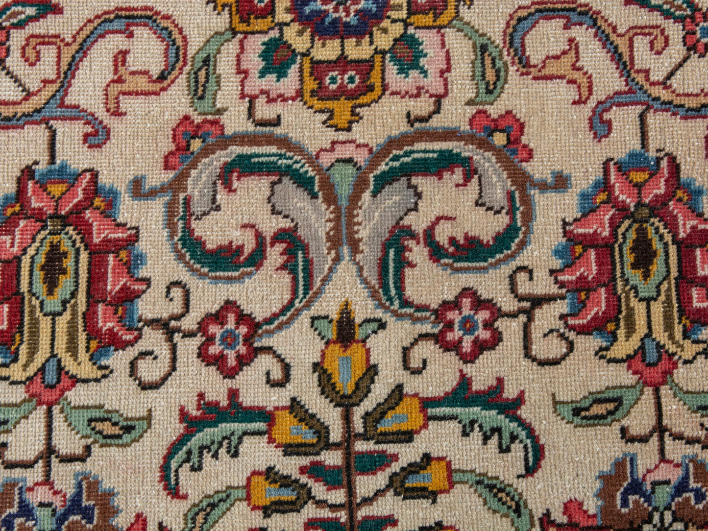 CAN_4383 - 9'8" x 12'10"