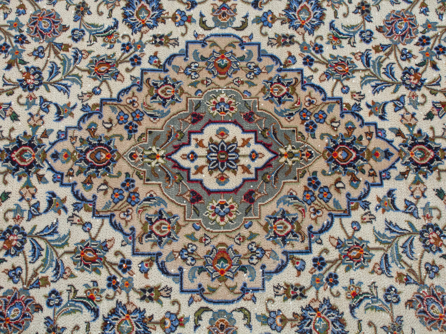 CAN_4390 - 8' x 10'11"
