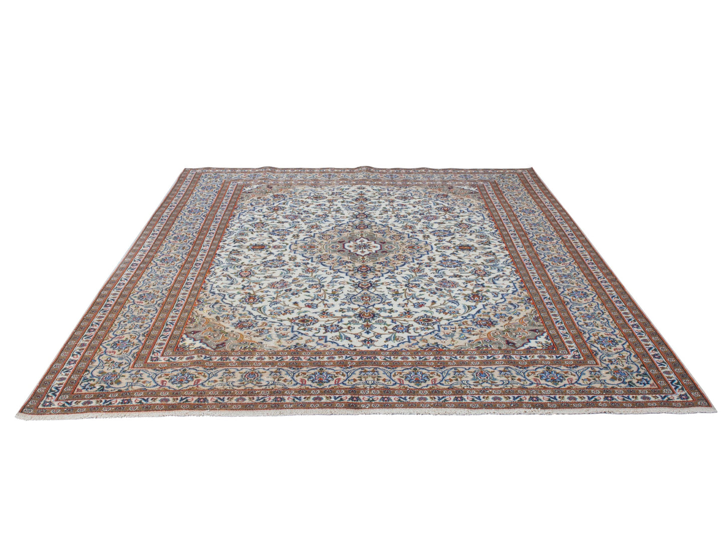 CAN_4390 - 8' x 10'11"