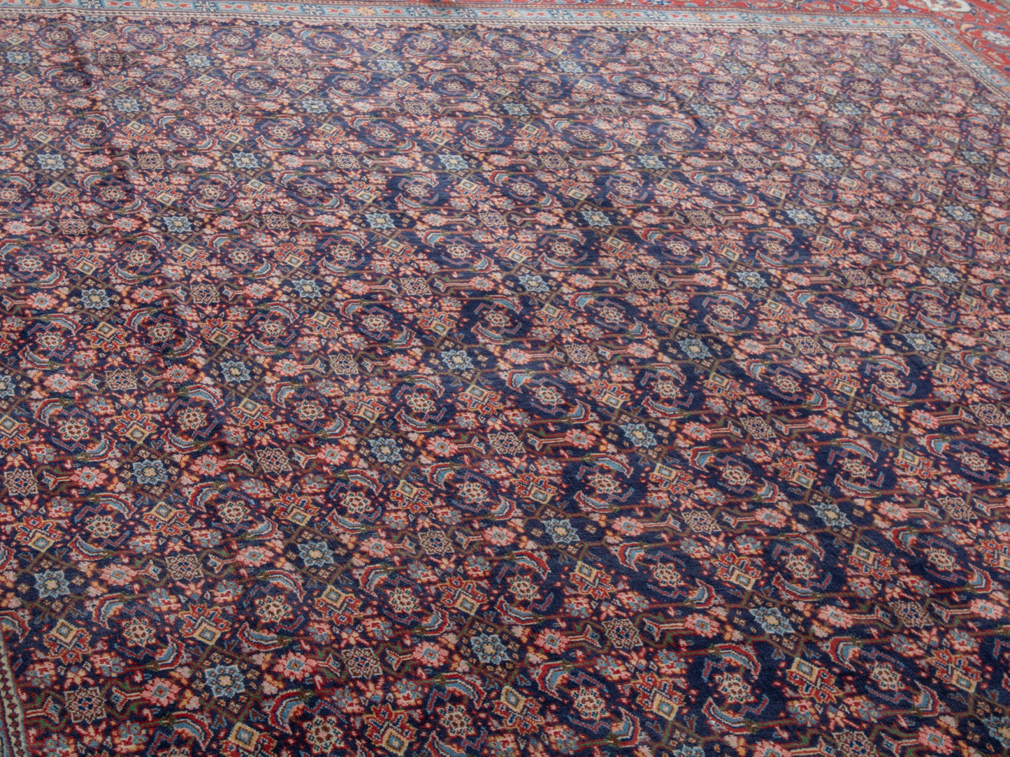 CAN_4397 - 9'6" x 13'1"