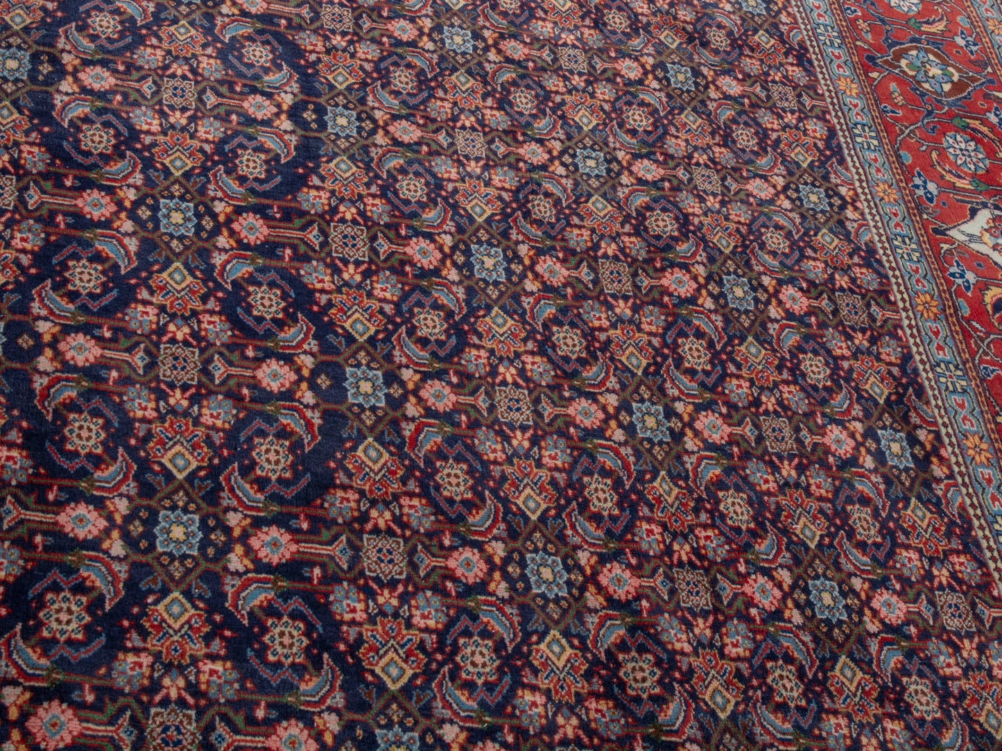 CAN_4397 - 9'6" x 13'1"