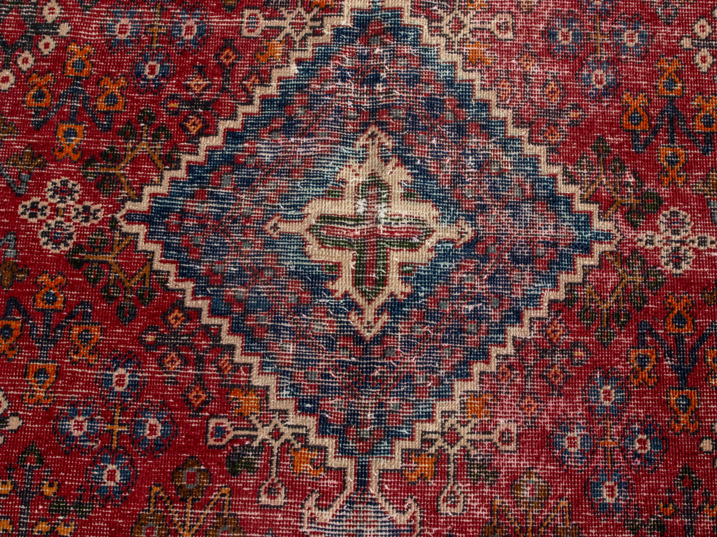 CAN_4620 - 4'2" x 6'11"