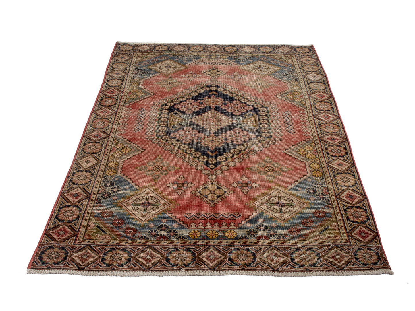 CAN_4629 - 4'1" x 5'11"