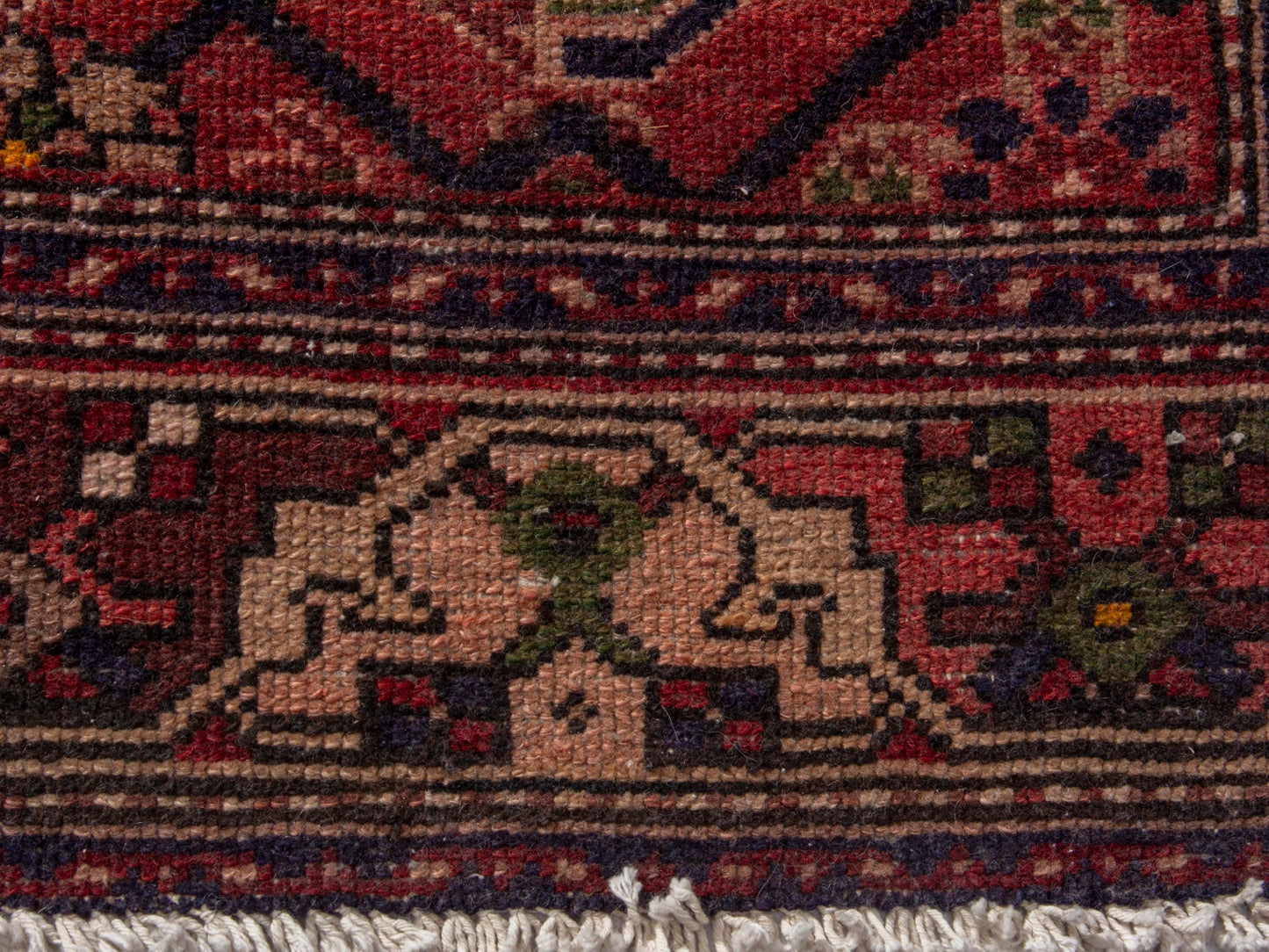 CAN_4641 - 4'1" x 7'9"