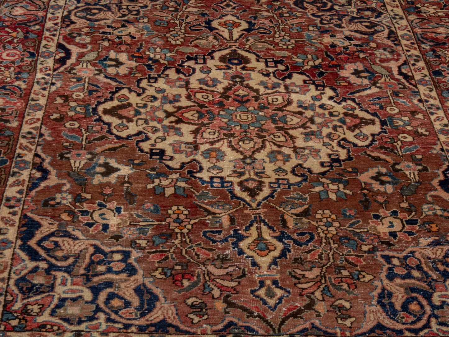 CAN_4660 - 4'4" x 6'3"