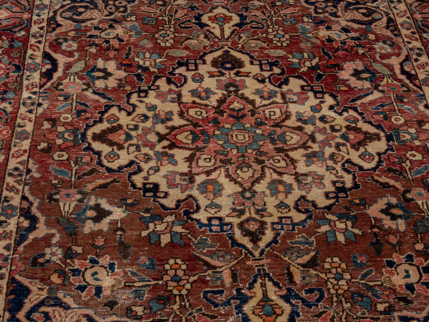 CAN_4660 - 4'4" x 6'3"