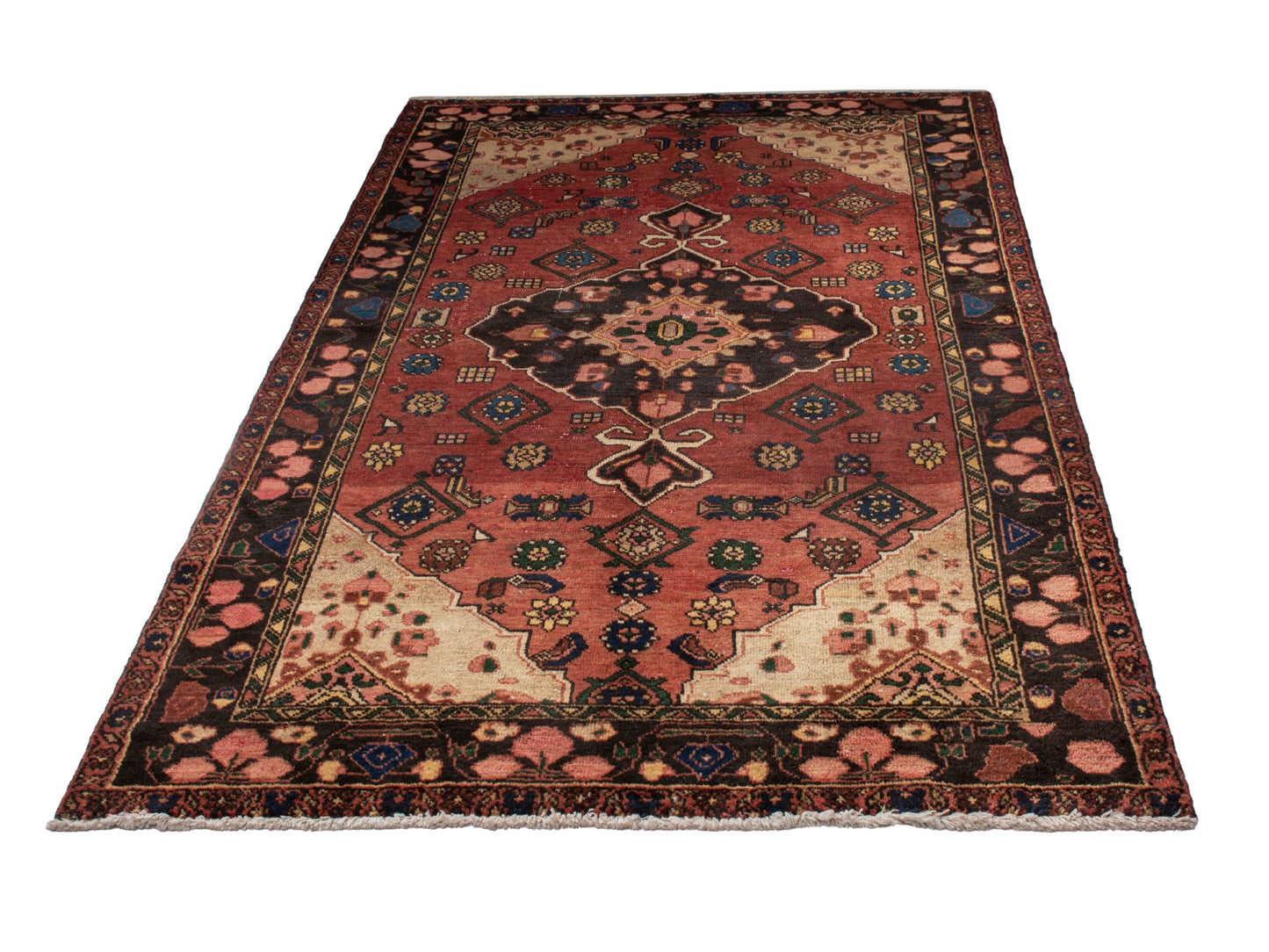 CAN_4663 - 4'6" x 7'3"