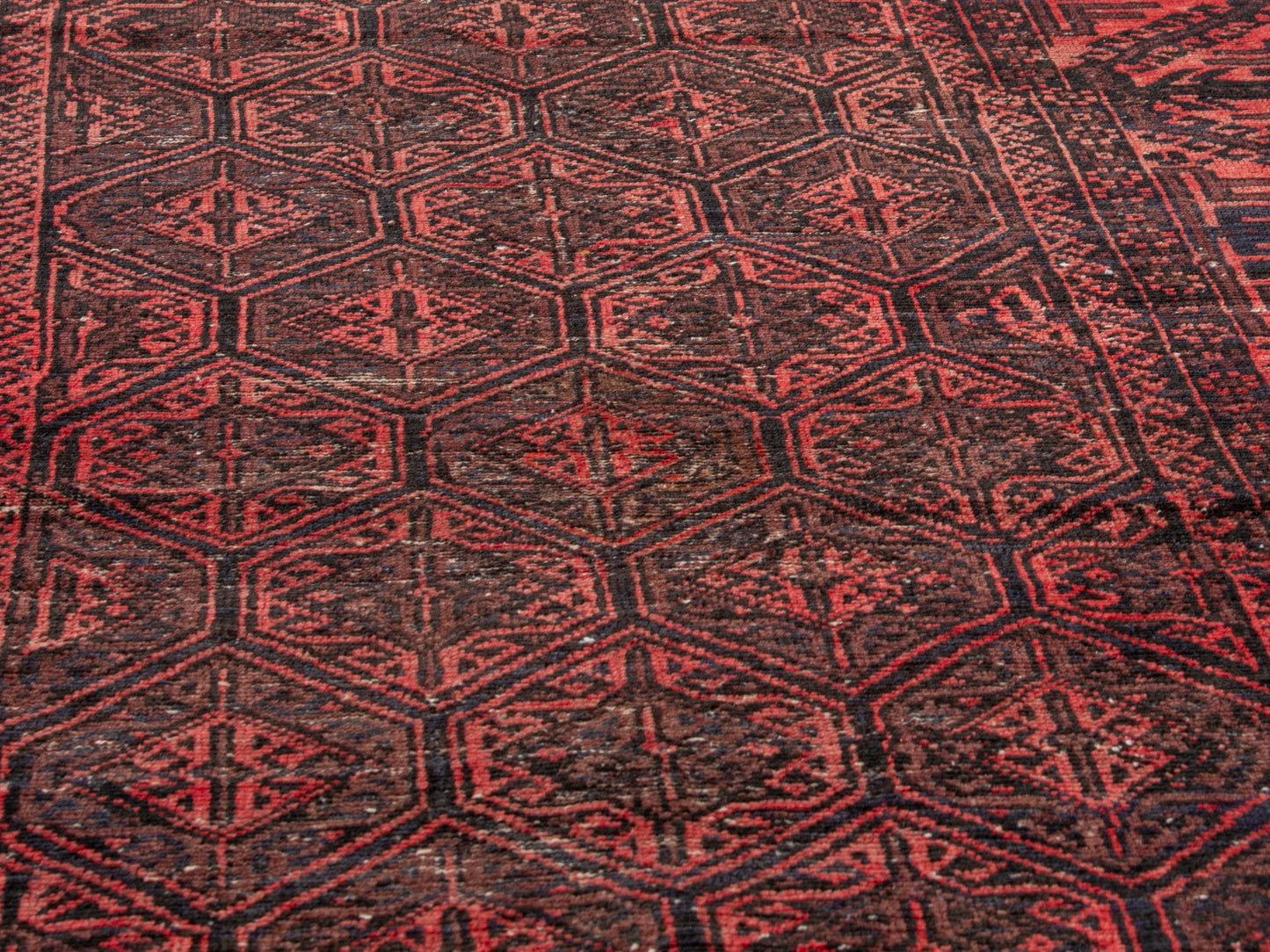 CAN_4666 - 3'4" x 7'7"
