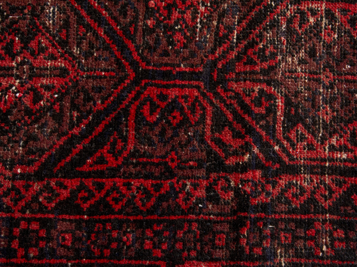 CAN_4666 - 3'4" x 7'7"