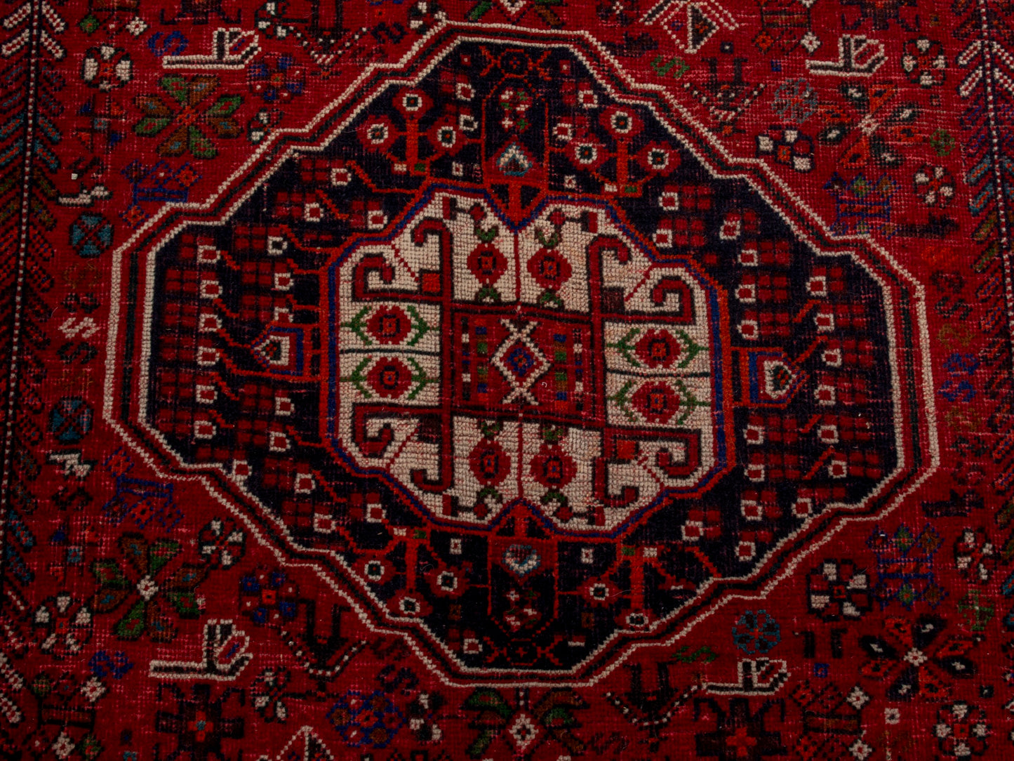 CAN_4685 - 5'9" x 9'8"
