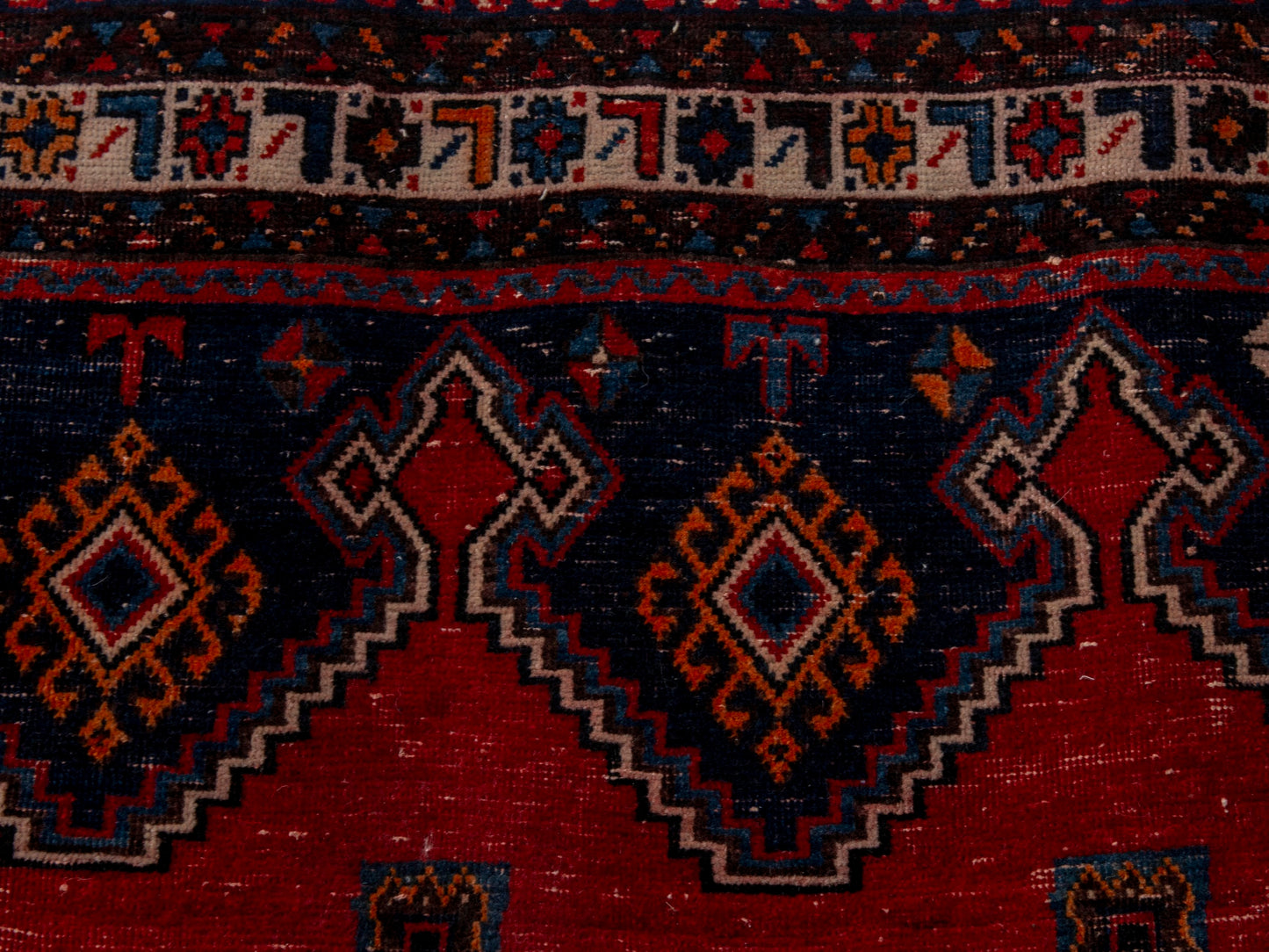 CAN_4691 - 4'11" x 7'6"