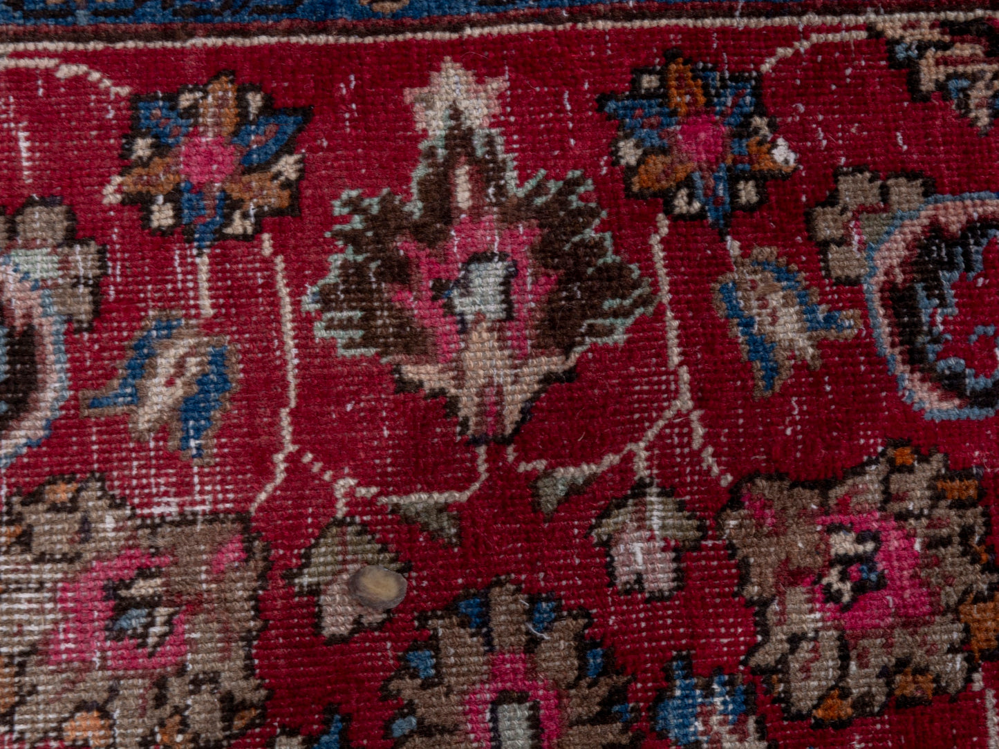CAN_4703 - 8'2" x 11'6"