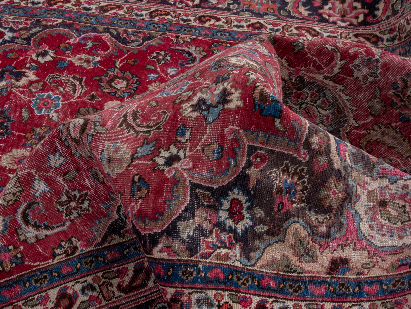 CAN_4703 - 8'2" x 11'6"