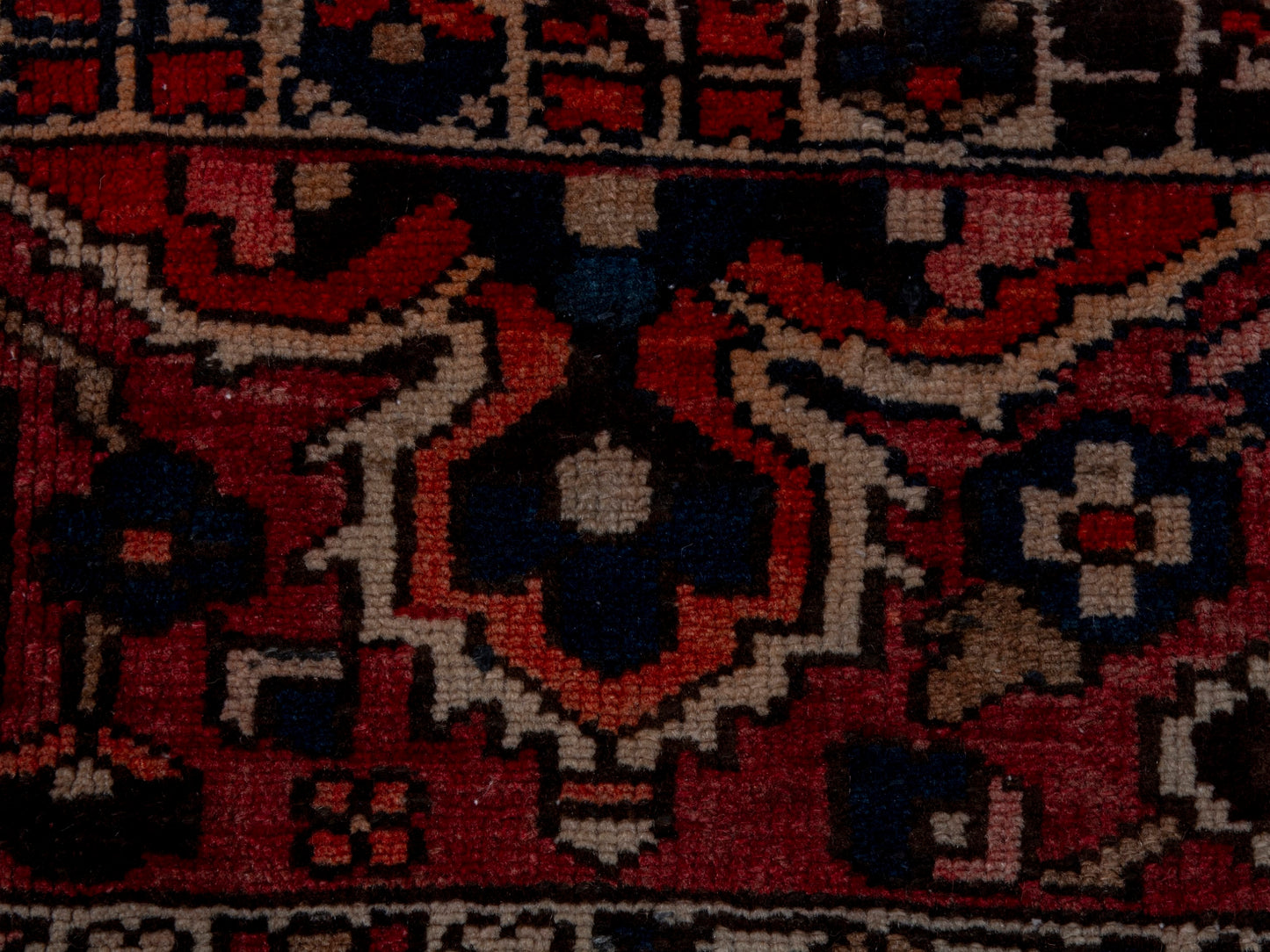 CAN_4710 - 10'3" x 12'8"