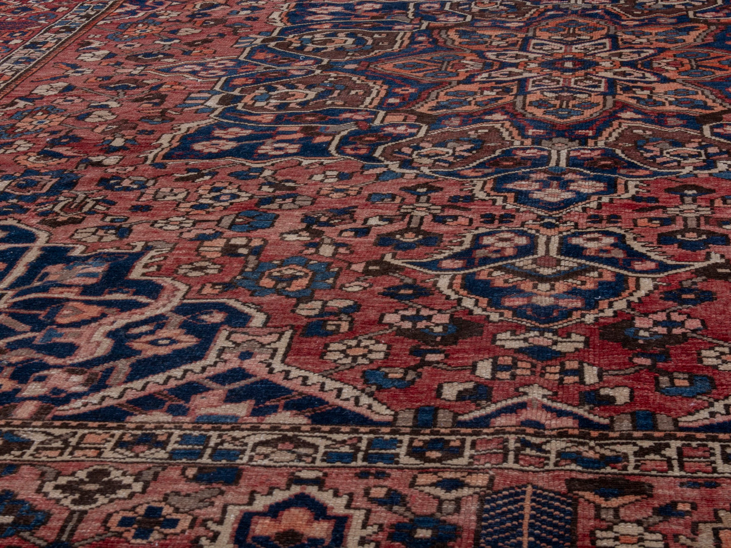 CAN_4710 - 10'3" x 12'8"