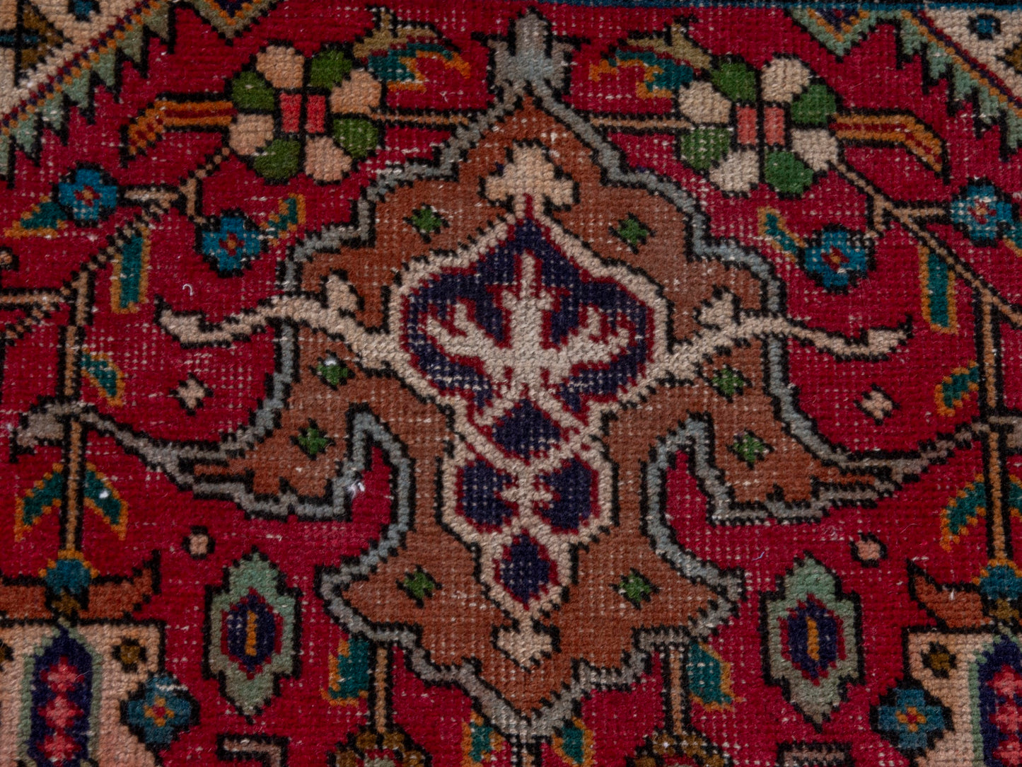 CAN_4719 - 8'2" x 11'4"