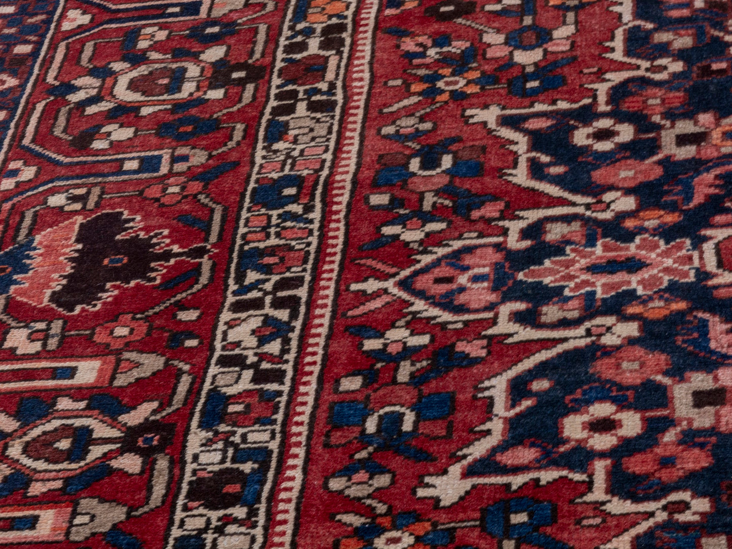 CAN_4722 - 9'5" x 12'2"