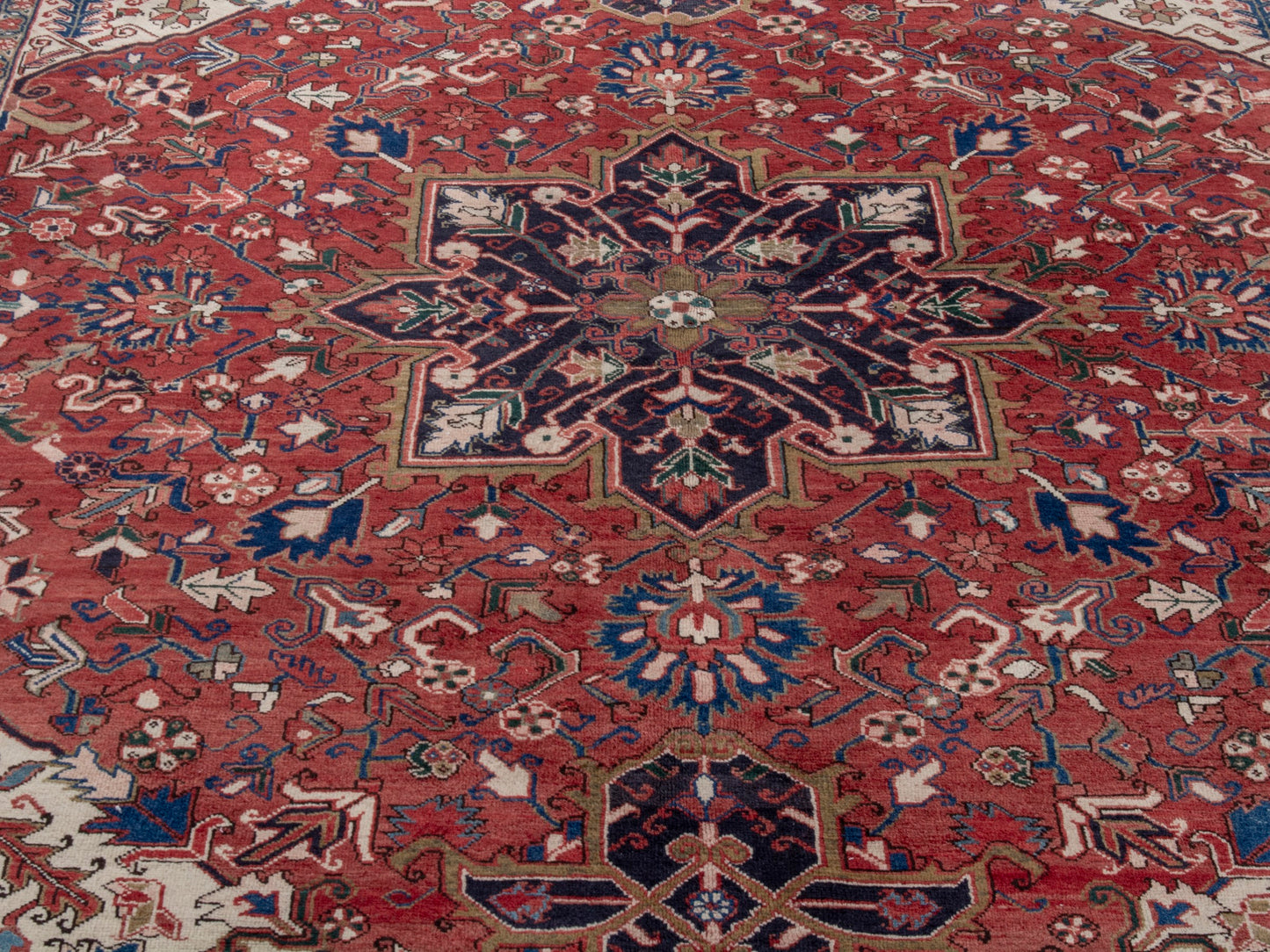 CAN_4732 - 5'4" x 8'6"