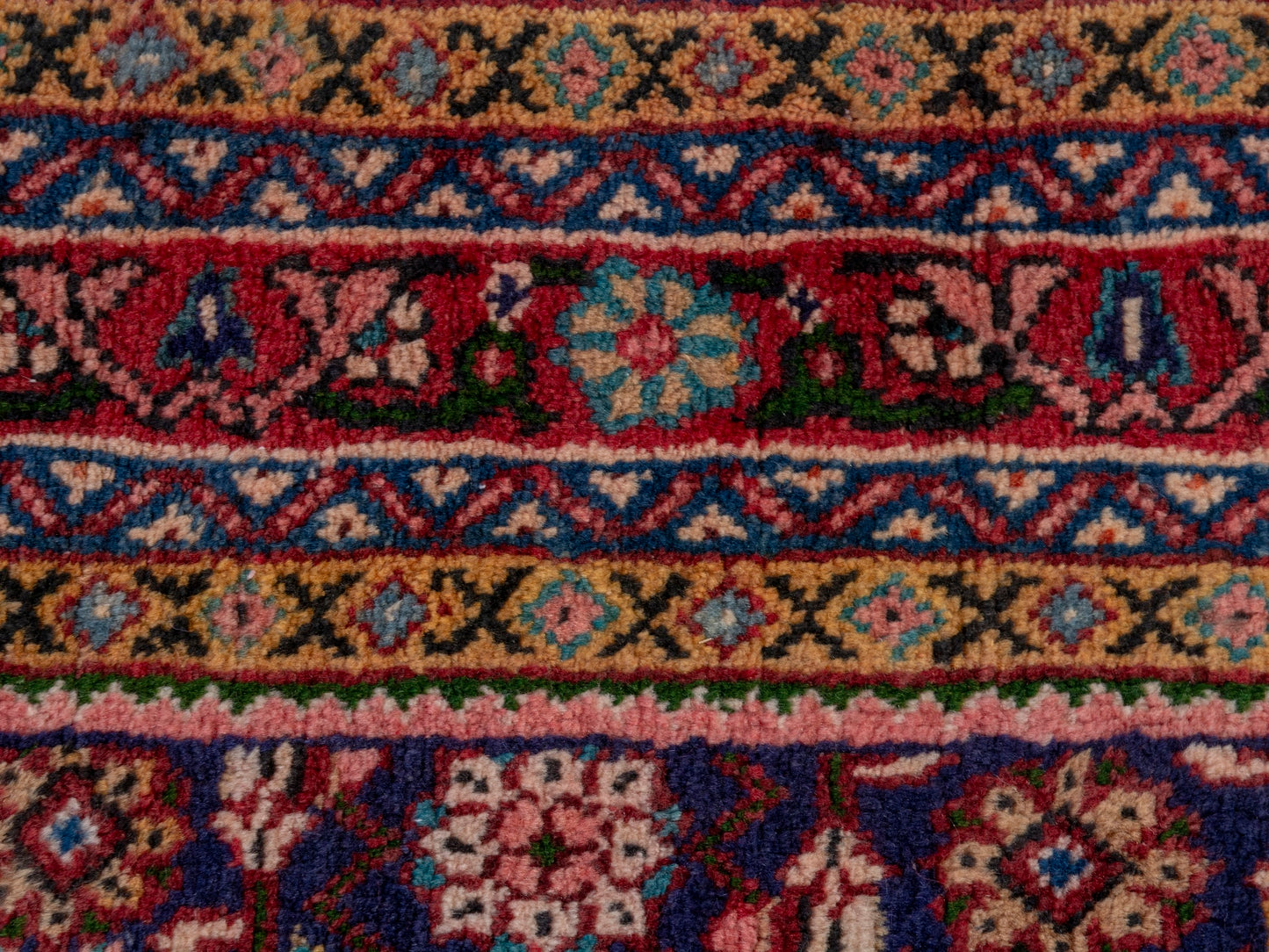 CAN_4762 - 4'4" x 8'9"