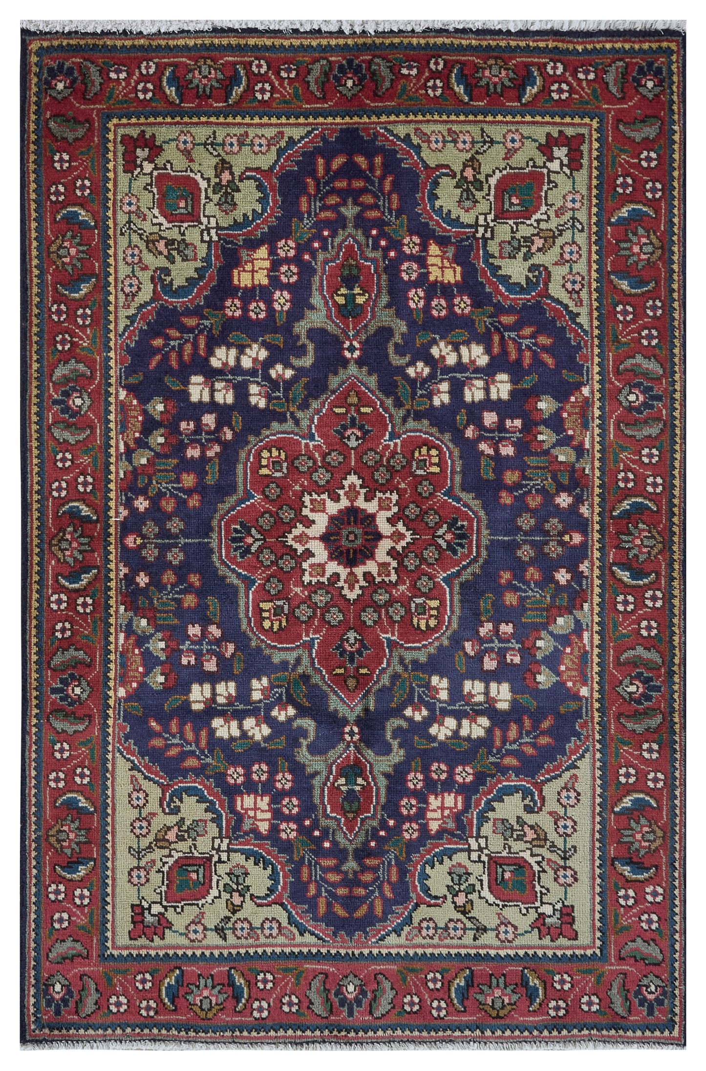 8128 - 3'1" x 4'11"