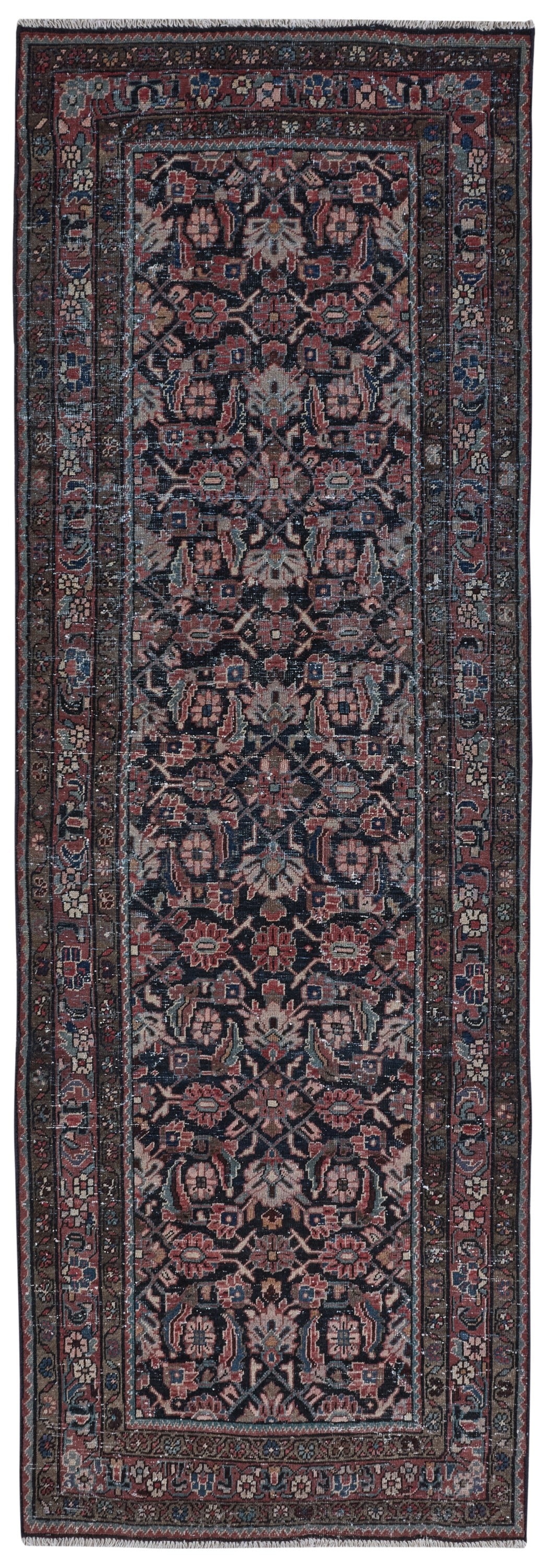 8226 - 3'7" x 10'1"