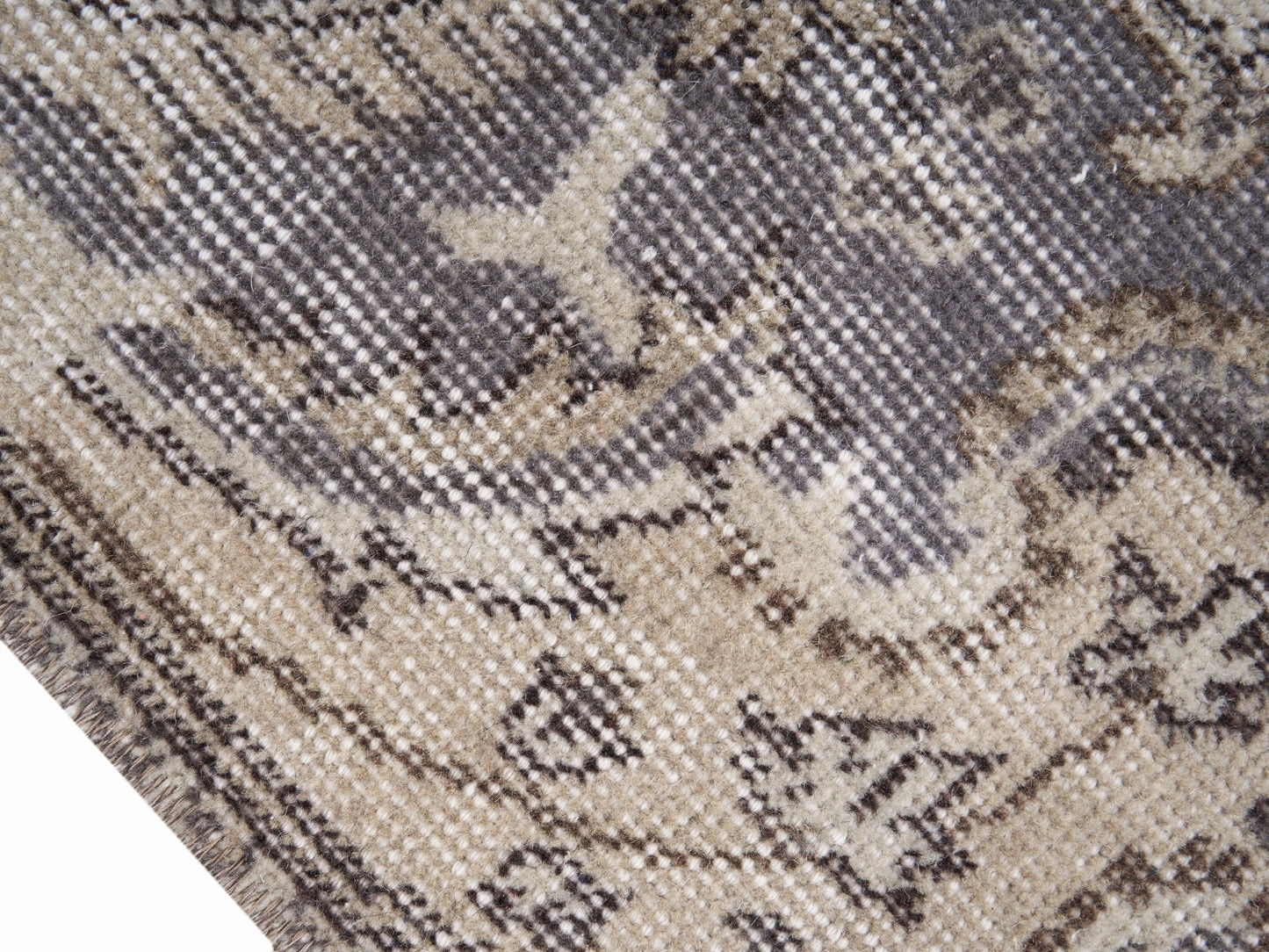 1832 - 5'1" x 9'1"