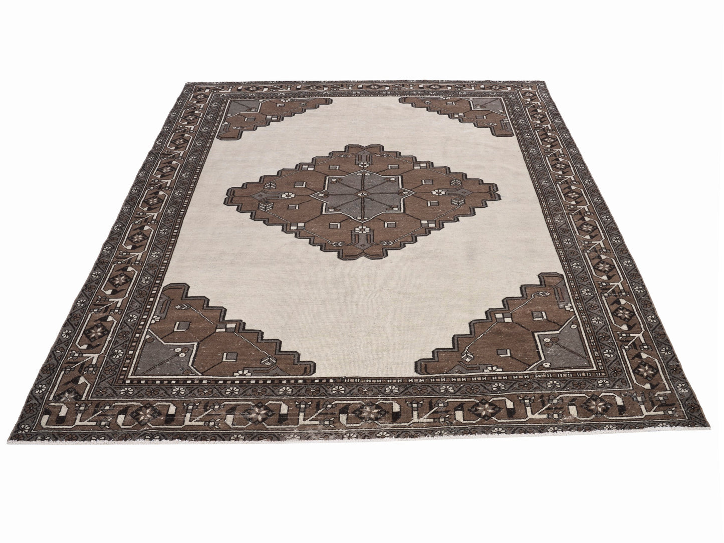 XL290 - 8' x 10'10"