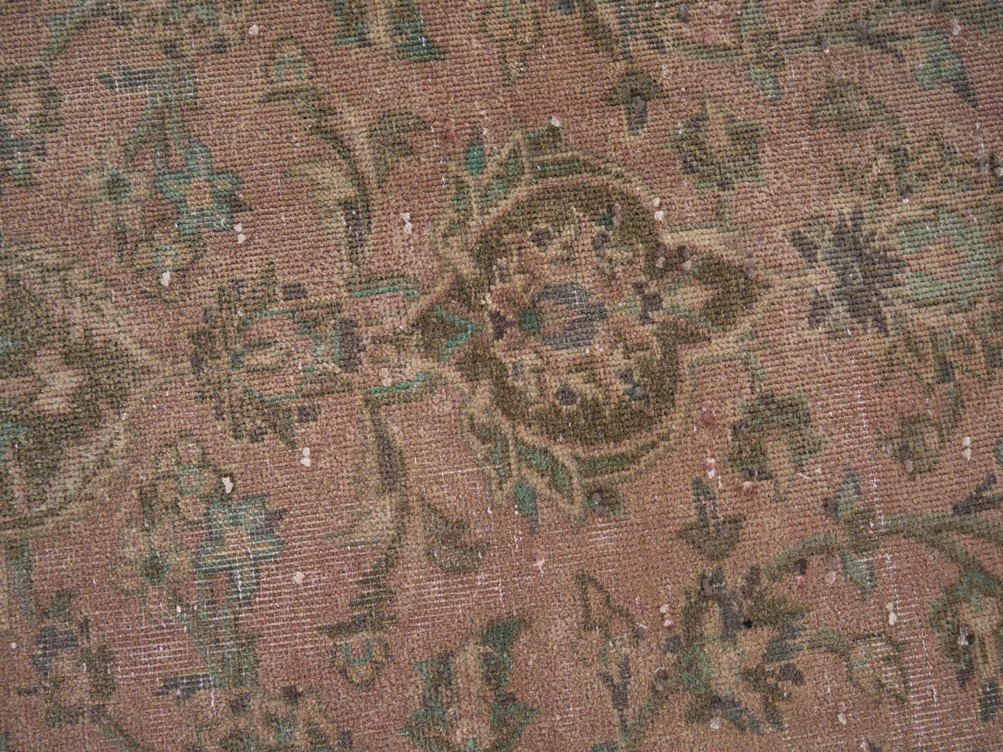 XL328 - 8' x 11'