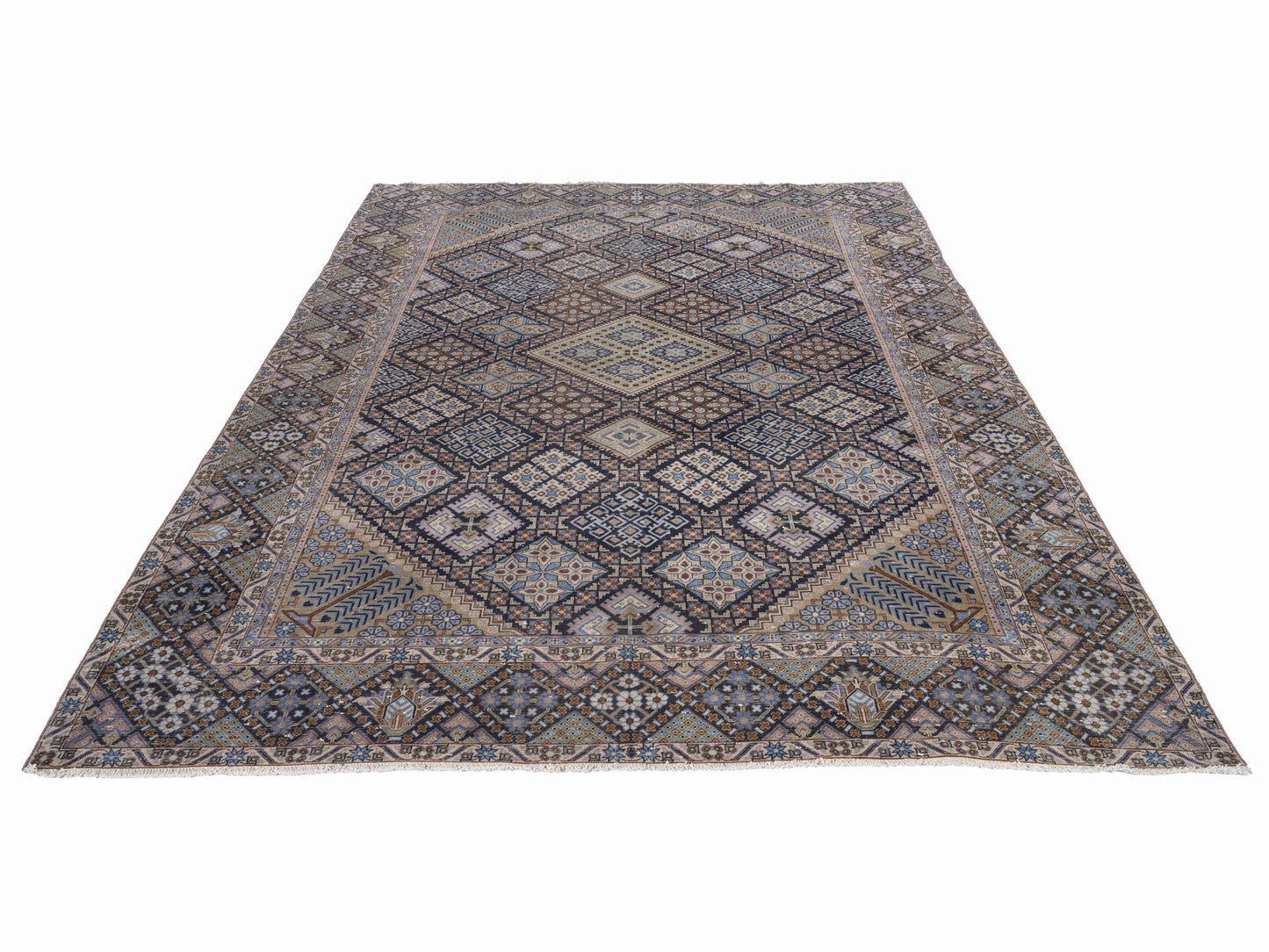 XL145 - 9'1" x 12'10"