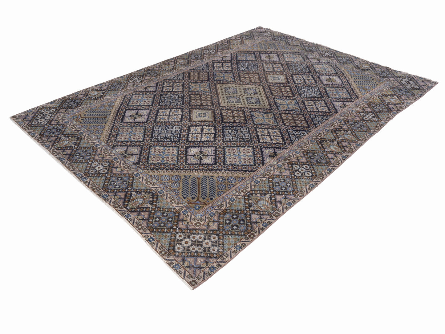 XL145 - 9'1" x 12'10"