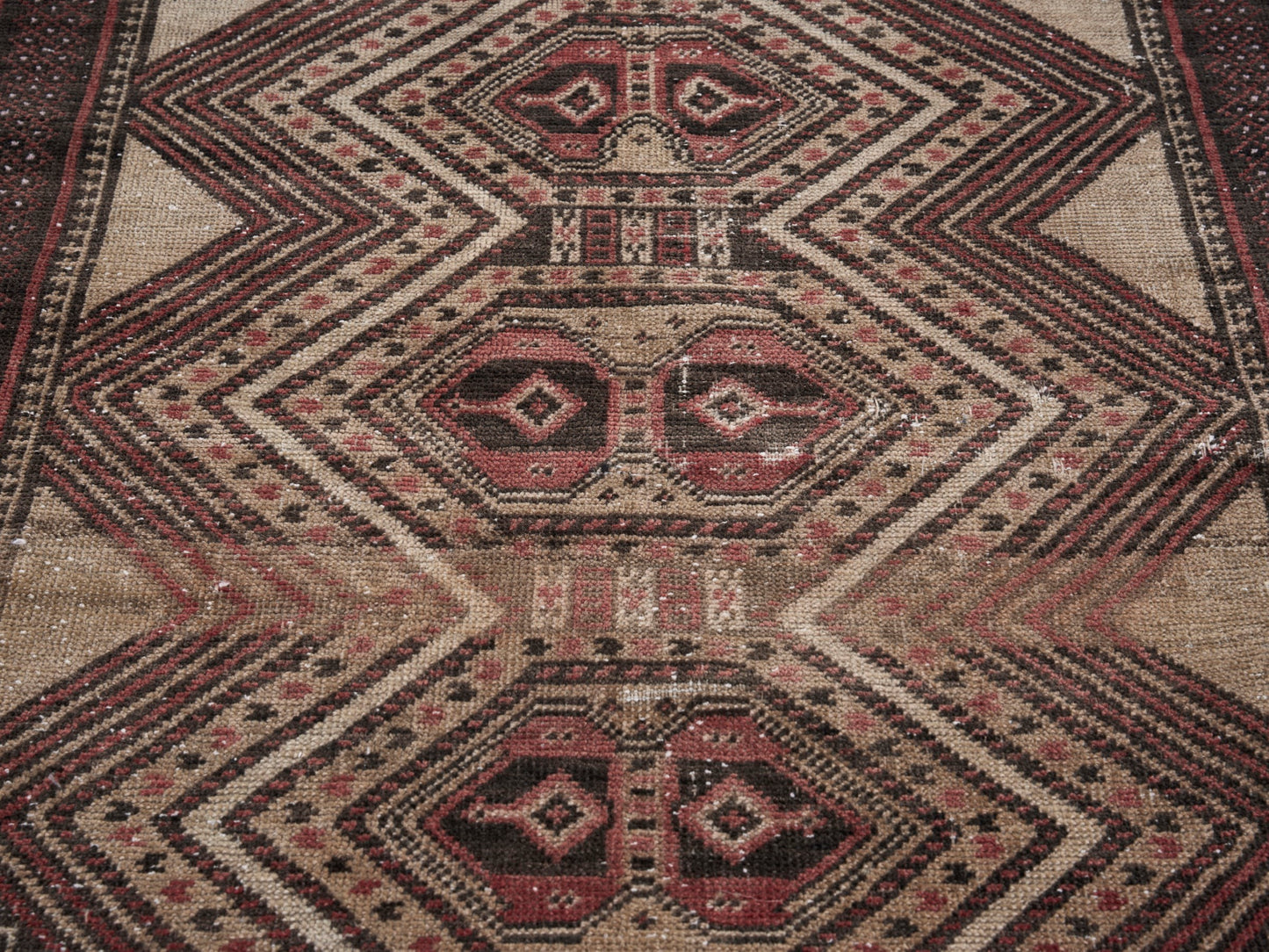 8354 - 2'3" x 4'2"