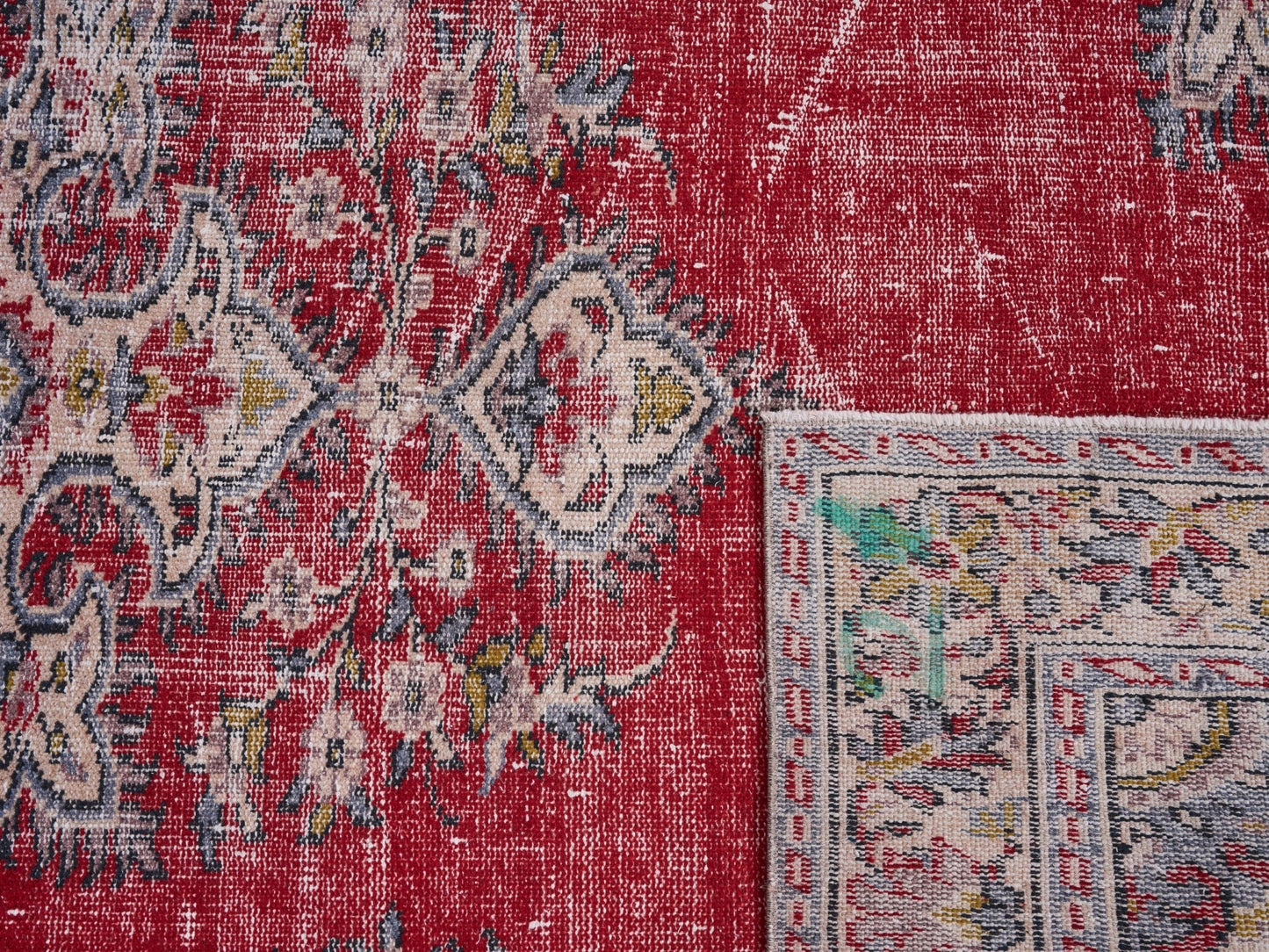 2366 - 5'11" x 10'4"