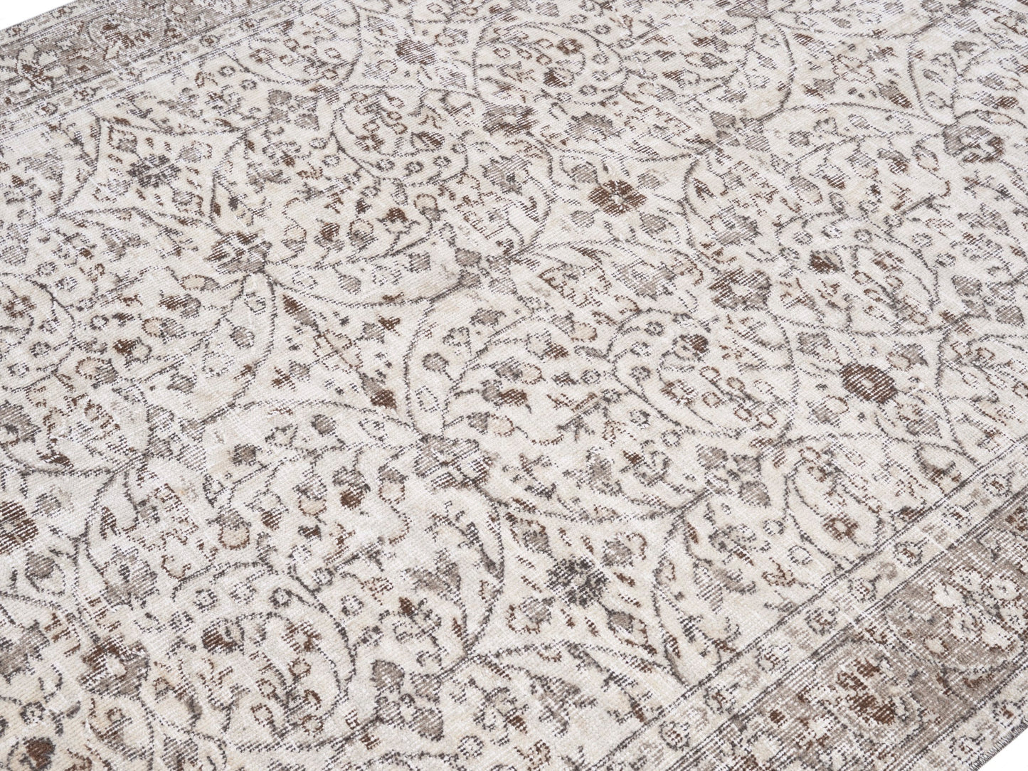 3464 - 5' x 8'3"
