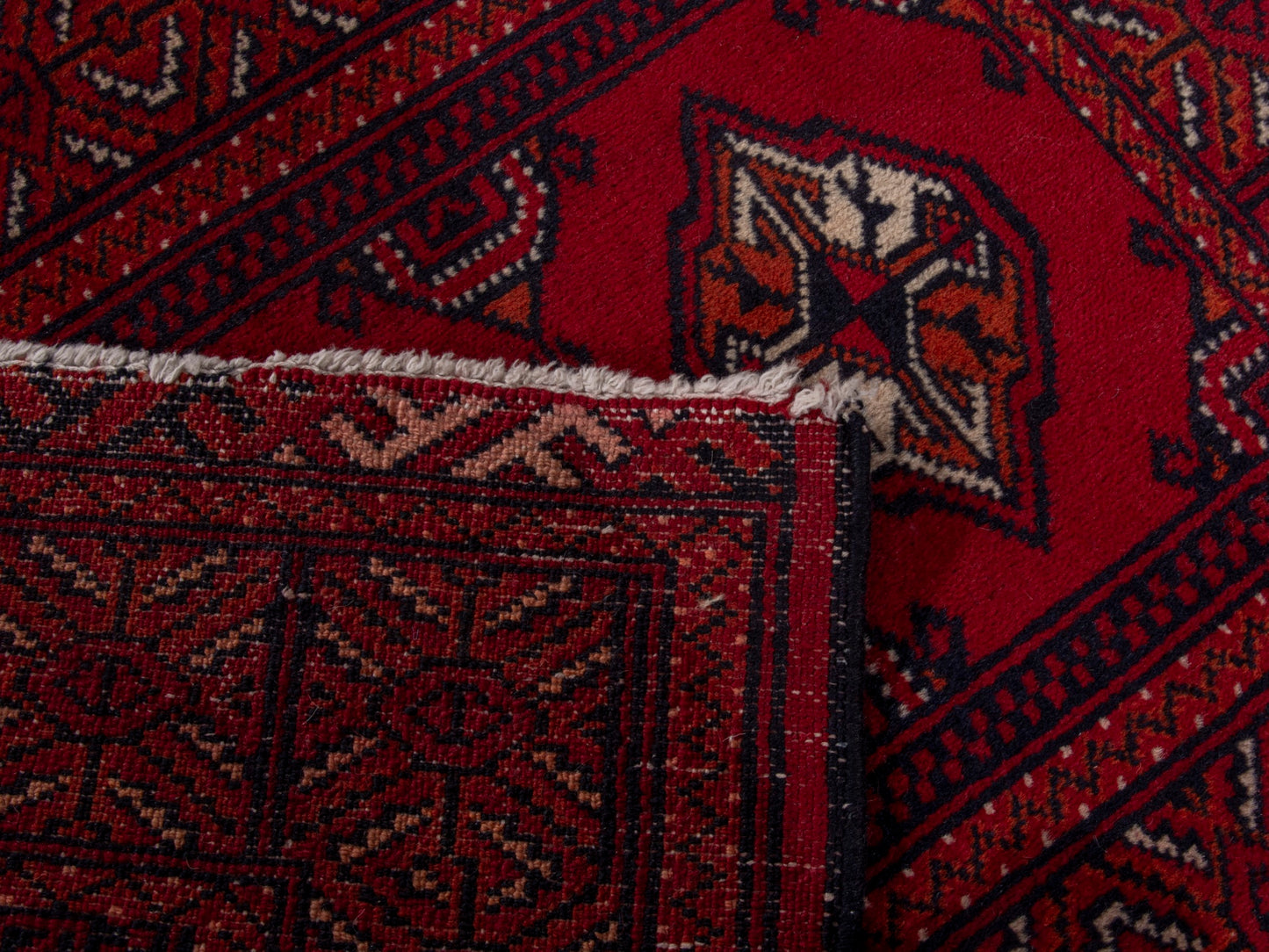 CAN_4811 - 2'2" x 2'11"
