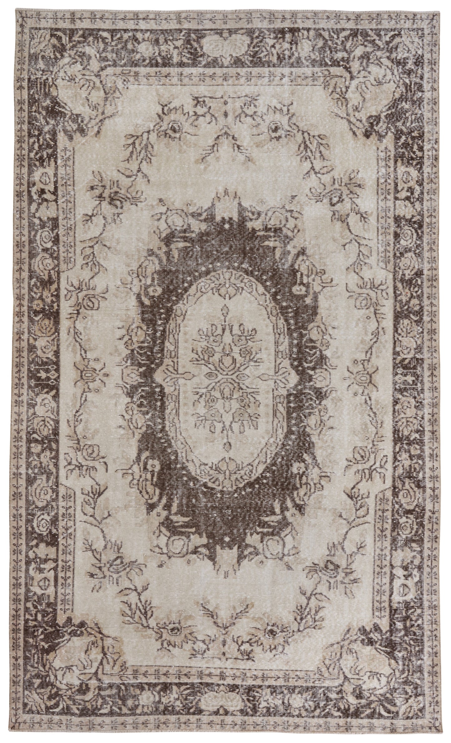 1544 - 6' x 10'1"