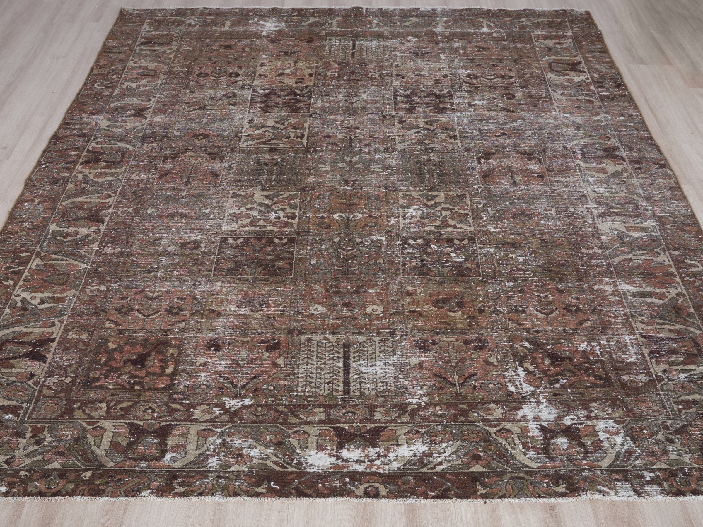 XL167 - Turkish Vintage Area Rug (6'8