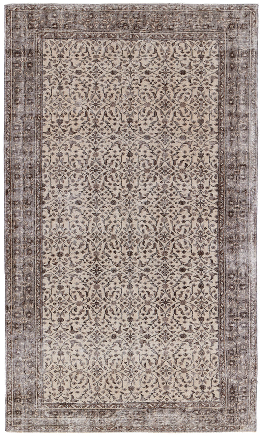 3480 - 4'9" x 8'1"