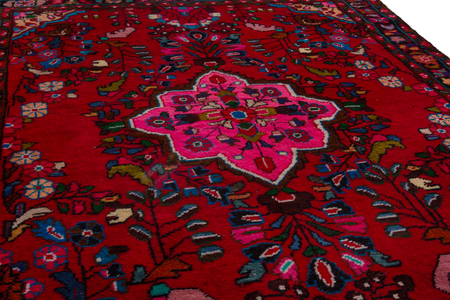 CAN_3909 - 3'11" x 5'6"