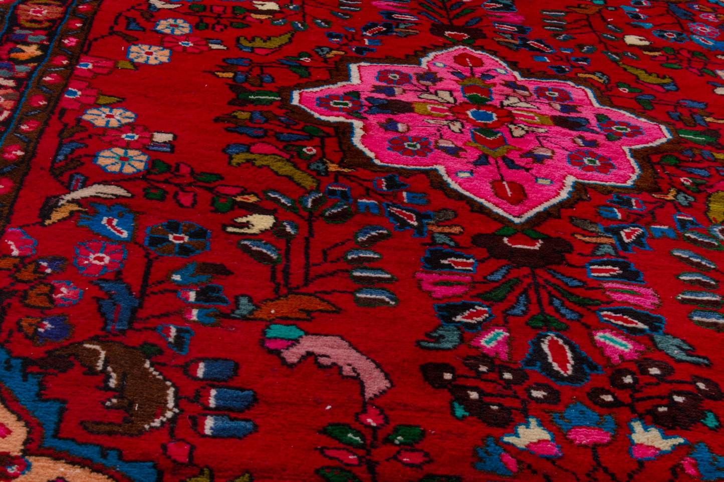 CAN_3909 - 3'11" x 5'6"