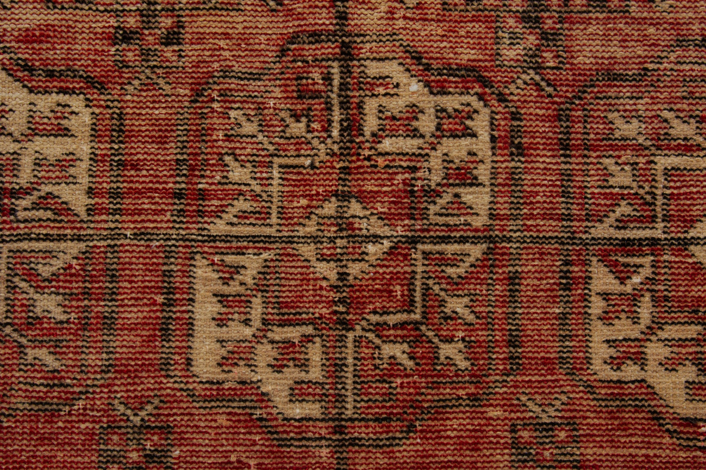 CAN_3935 - 3'7" x 5'7"
