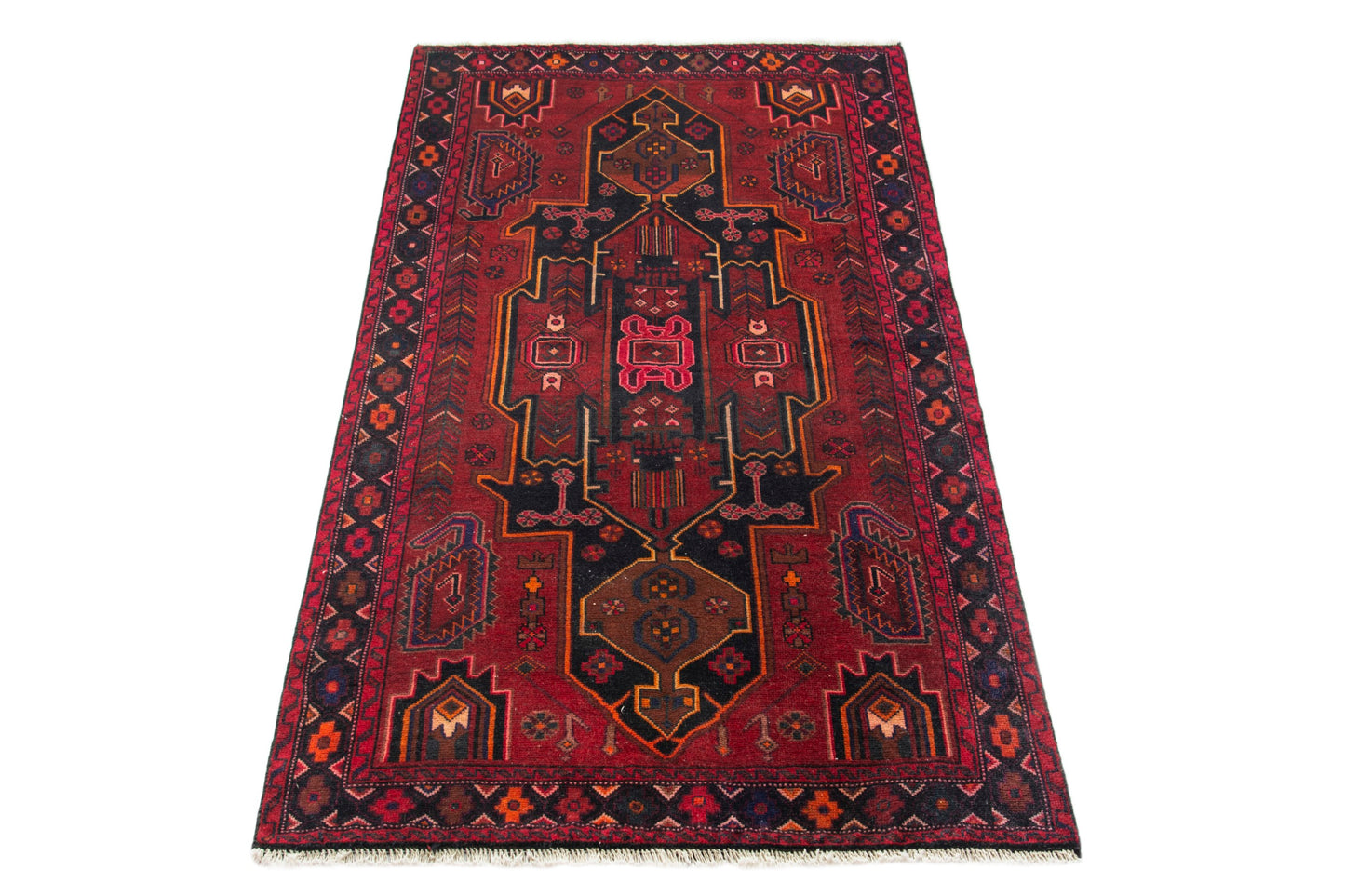 CAN_3950 - 4'4" x 7'5"