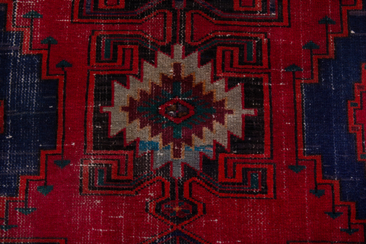 CAN_3955 - 3'1" x 6'3"