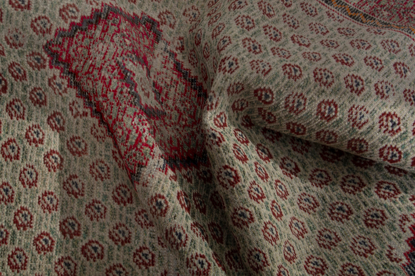 CAN_3969 - 3'7" x 6'4"