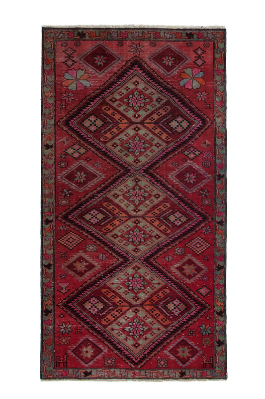 CAN_3974 - 4'2" x 7'9"