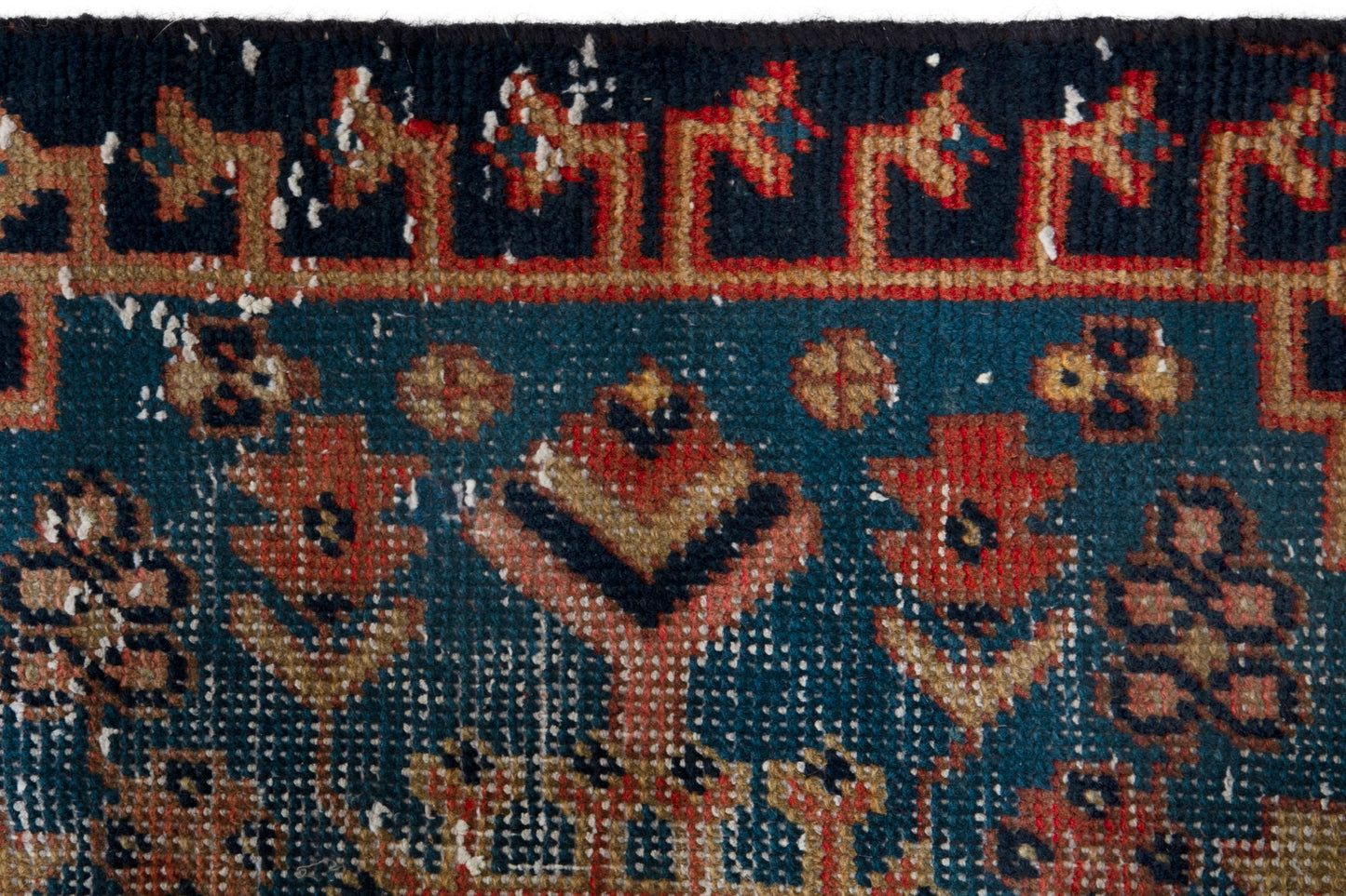CAN_3981 - 2'2" x 5'8"