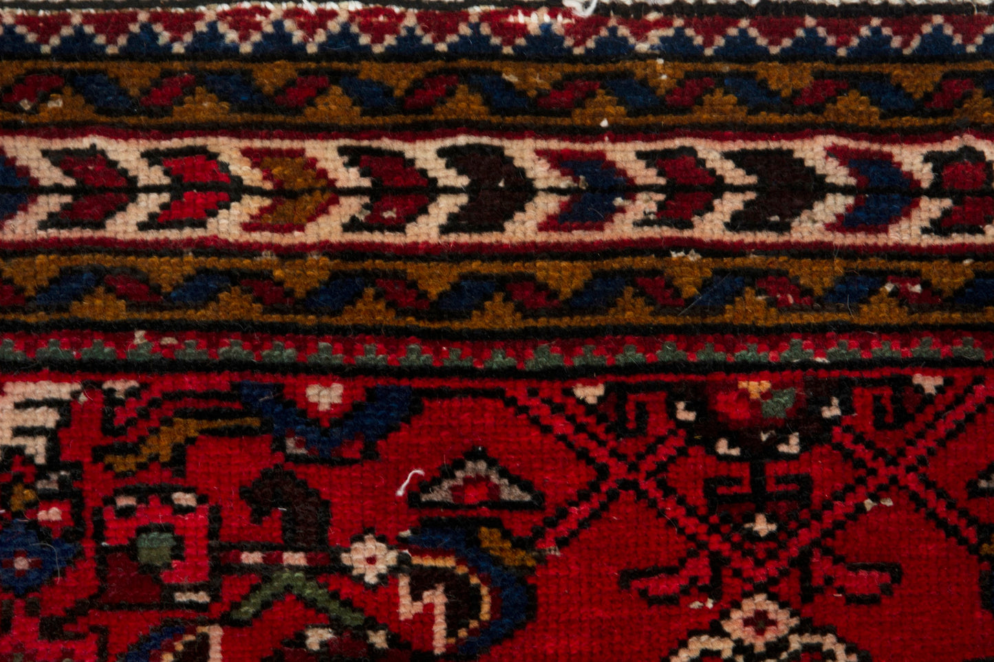 CAN_3982 - 3'7" x 5'5"