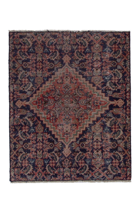 CAN_3983 - 3'3" x 4'1"