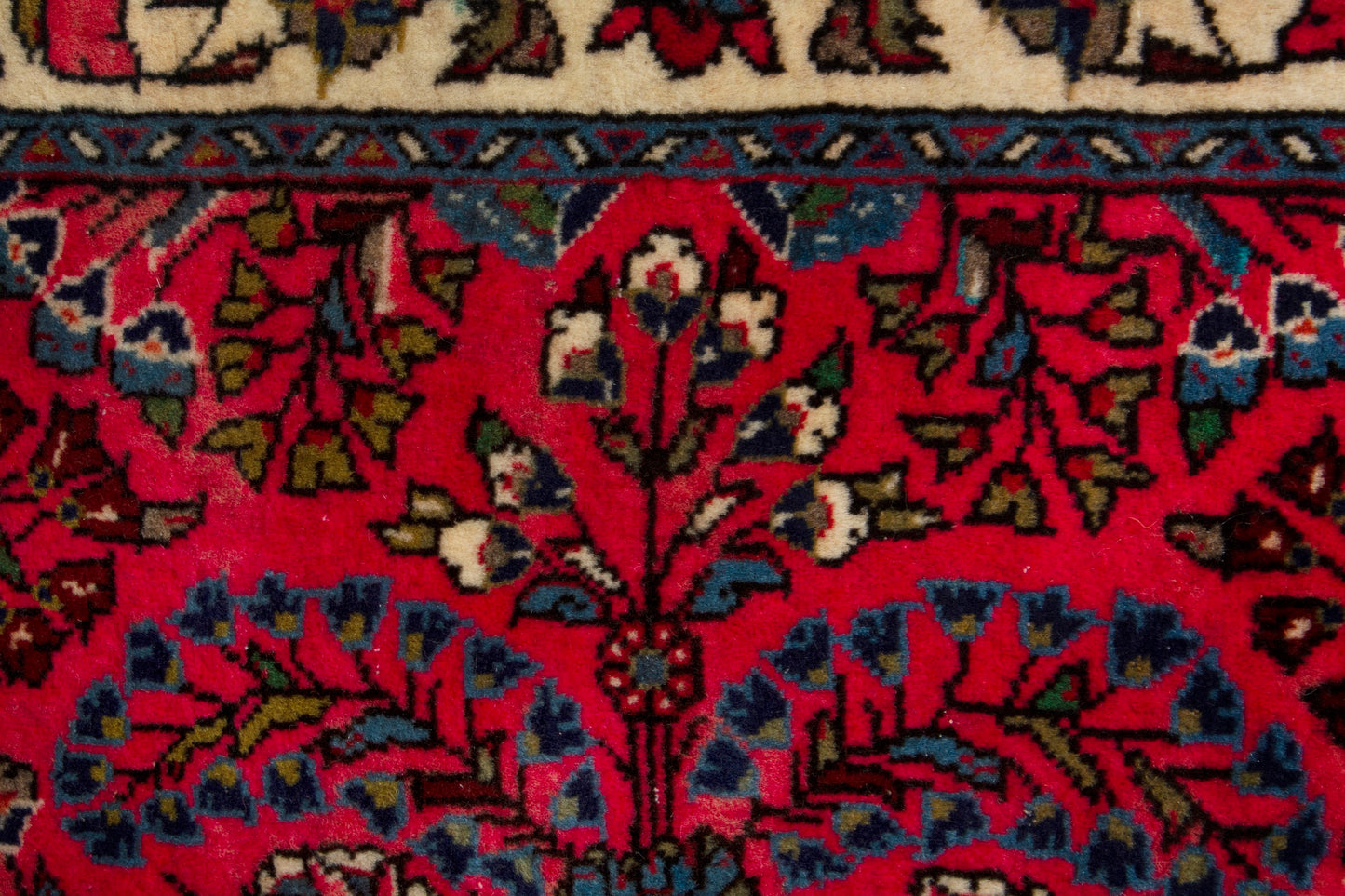 CAN_3984 - 2'2" x 4'4"